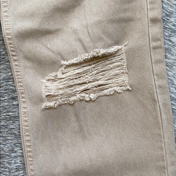 We The Free High Waist Distressed Jeans - Picture 4 of 7